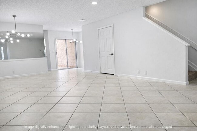 Photo - 703 Crosswinds Dr