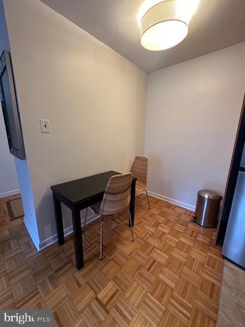 Photo - 950-925 25th St NW Unidad 717