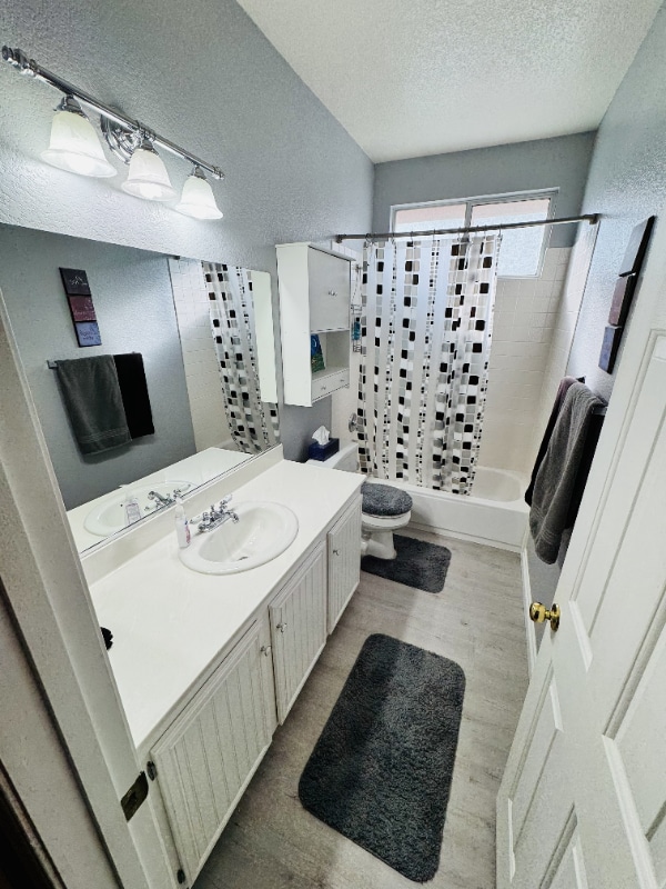 Photo - 7816 Pinnochio Ave