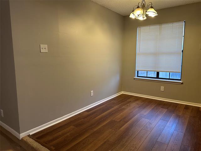 Photo - 1342 Summoner Ln