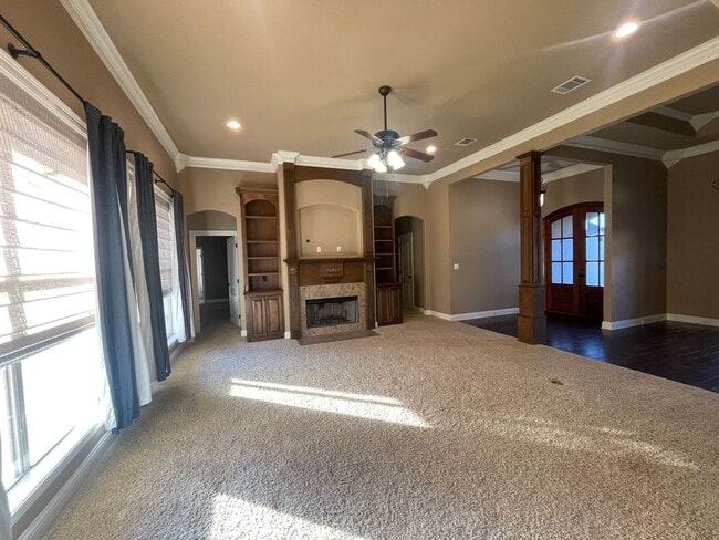 Photo - Gardens Of Southgate Beauty, Waiting for You!