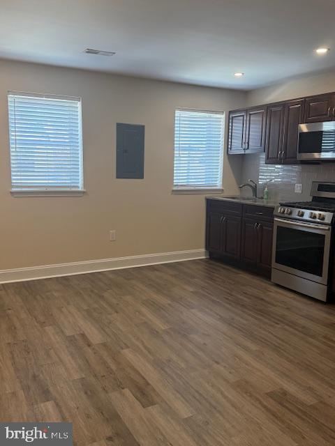 Photo - 3000 S 15th St Unit 2ND FLOOR