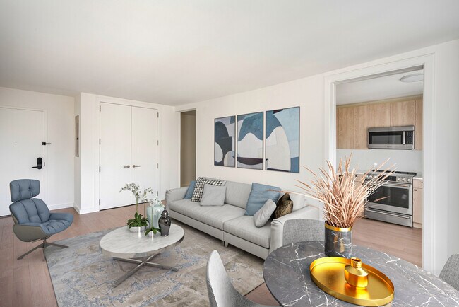 Photo - 220 East 72nd Street