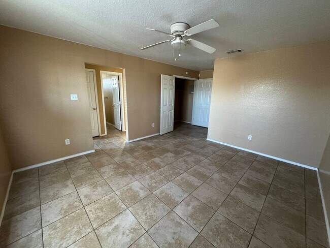 Photo - 3203 Toledo Dr Apartment Unit # A