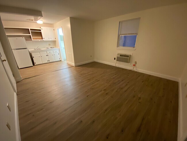 Photo - 745 Main St Unit C8/9