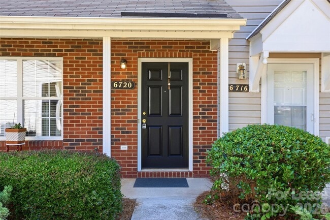 Photo - 6720 Cypress Tree Ln