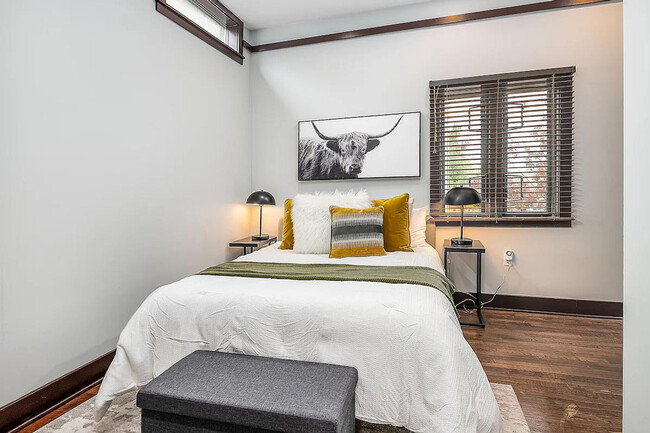 Photo - 1208 E Thomas St Unit ID1324809P