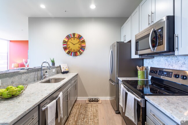 Photo - Residence on the Green