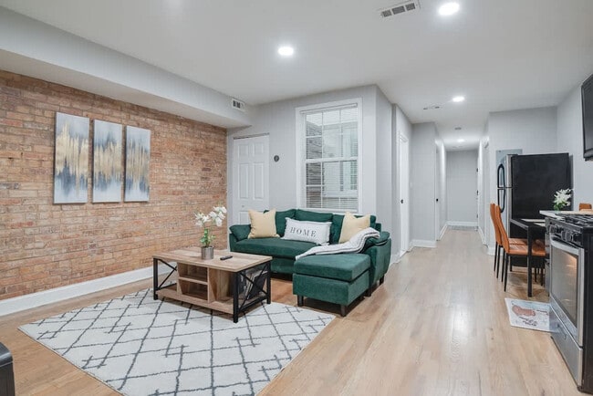 Photo - 1255 Raum St NE Unidad ID1388283P