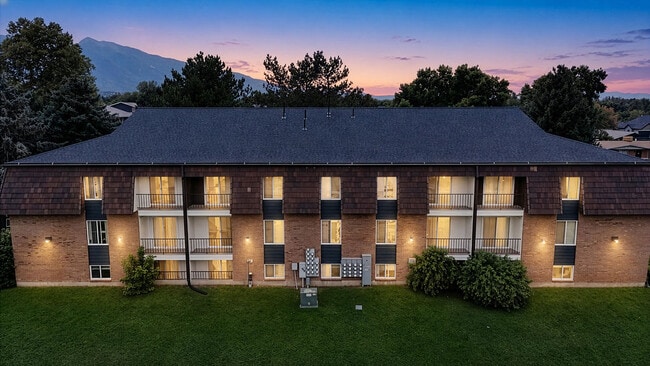 Highland Commons