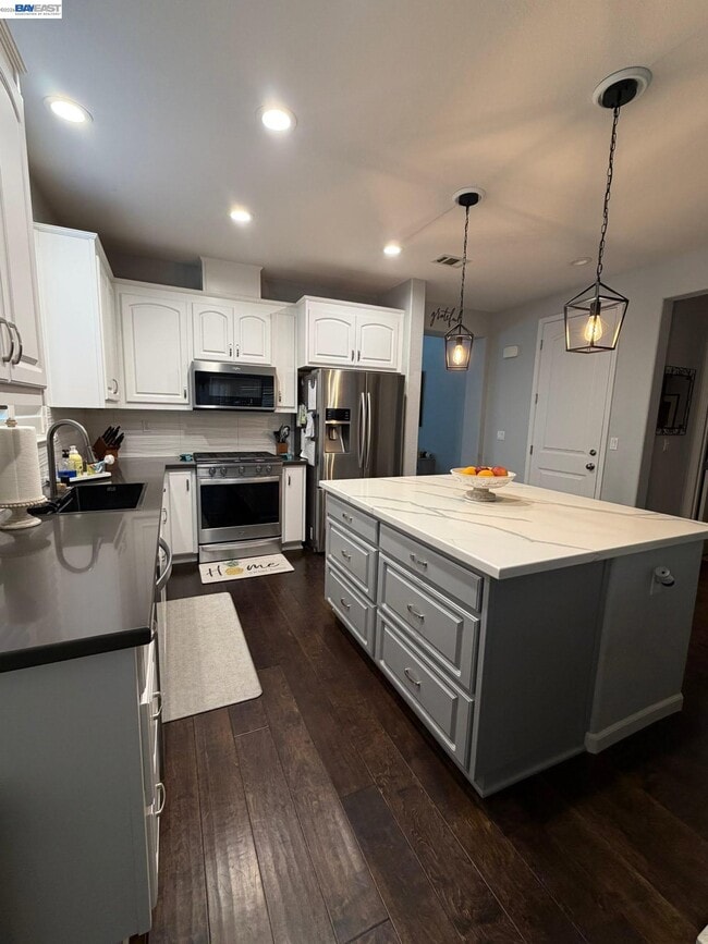 Photo - 684 Brazelton Cir