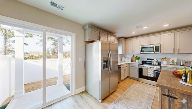 Photo - 1302 Champions Rst Rd