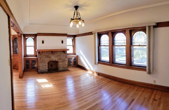 Photo - 4244 N 18th St Unit Upper