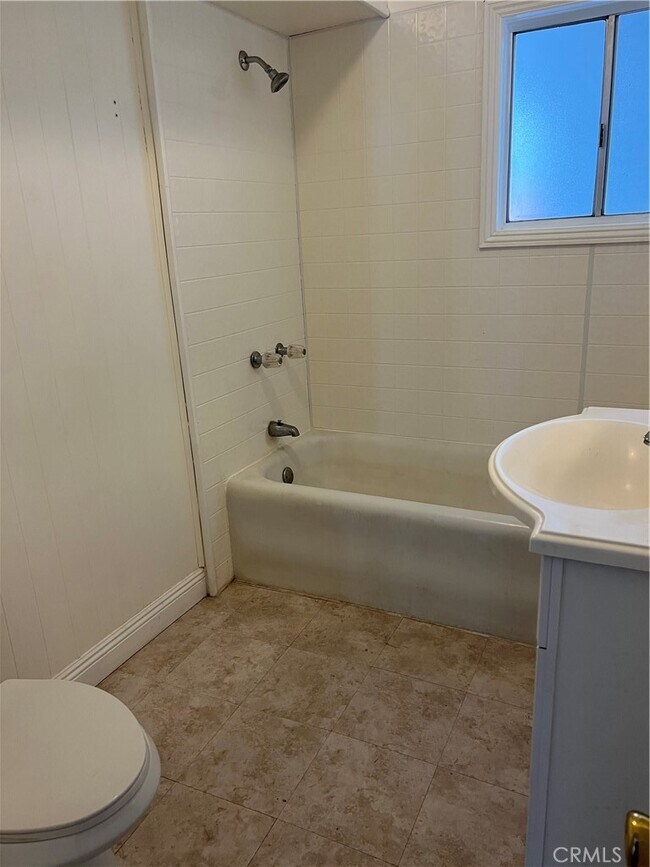 Photo - 23988 Lake Dr