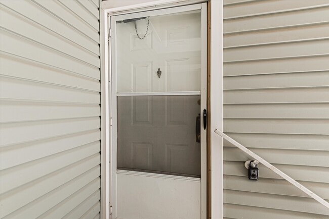 Photo - 923 S Zeno Way