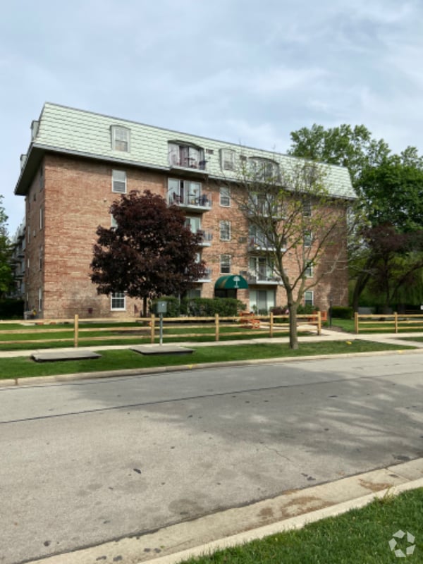 Building Photo - 5125 Blodgett Rental