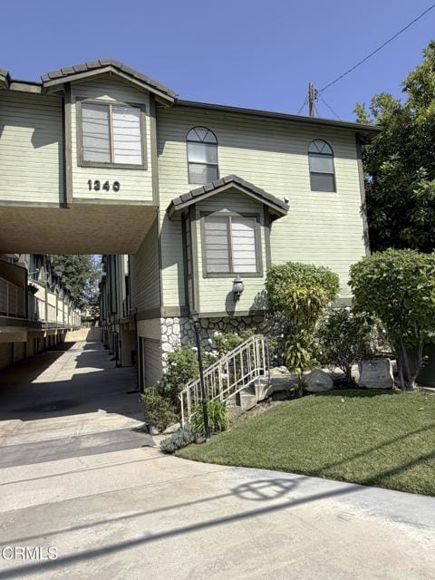 Photo - 1340 Mayflower Ave