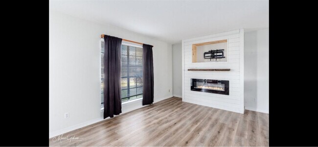 Photo - 10031 Smitherman Dr