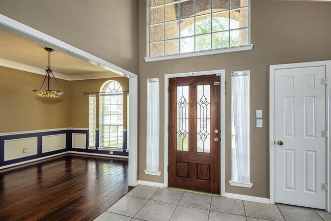 Photo - 6219 Surfside Ln