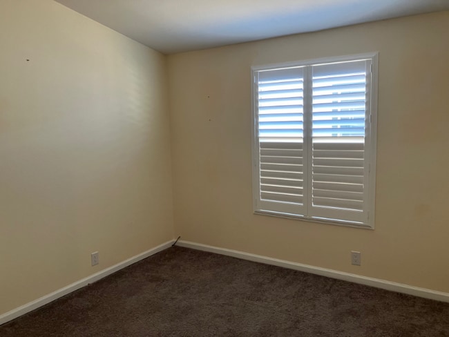 Photo - 350 Riviera Dr