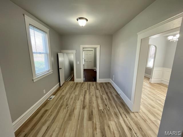 Photo - 7148 Kensington Ave