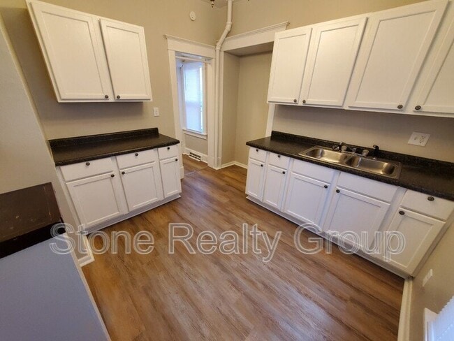 Photo - 510 S 18th St