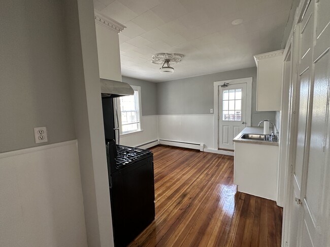 Photo - 135 Nonantum St