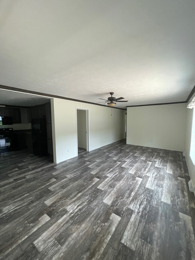 Photo - 7 Branette Ln