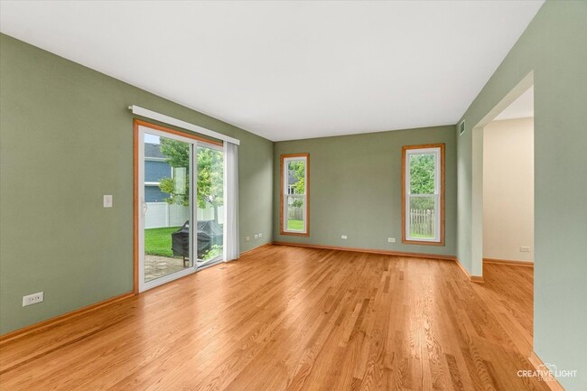 Photo - 920 Fairfax Ct