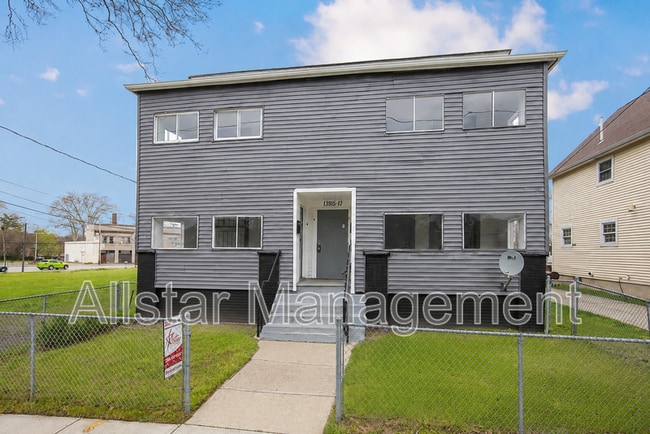 Building Photo - 13815 Idarose Ave Unit #2