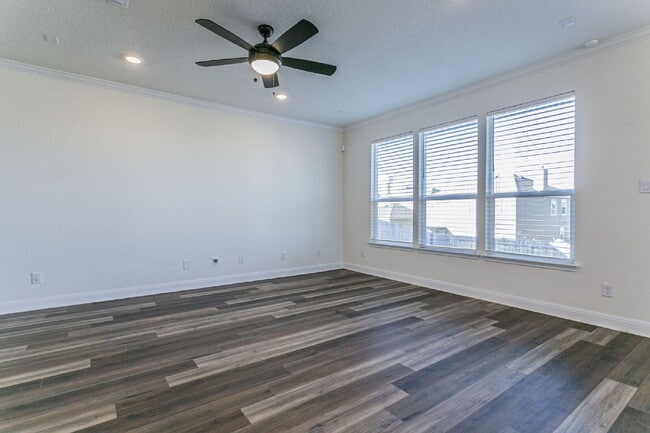 Photo - Bright & Beautiful 4 Bedroom two story home!