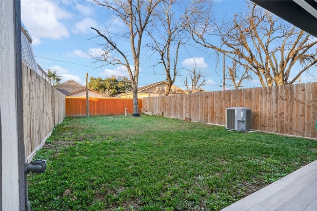 Photo - 10232 Porto Rico Rd