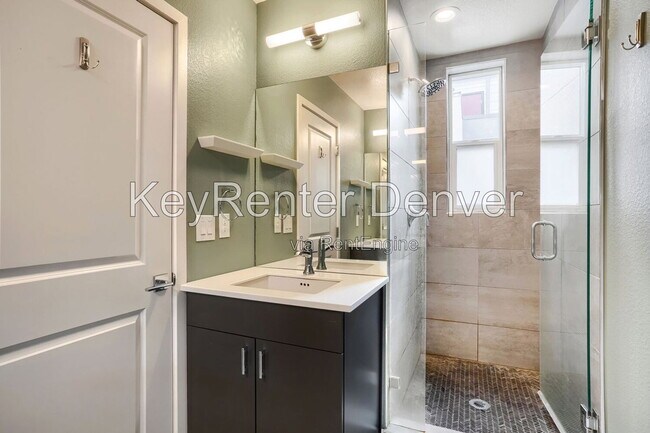 Photo - 3820 N Zenobia St