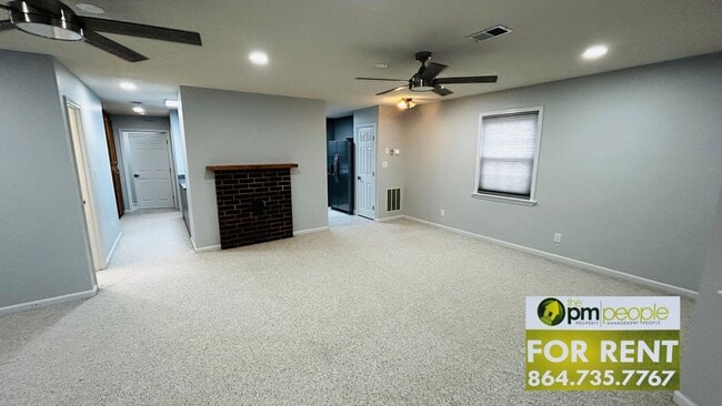 Building Photo - 134 Bennetts Bridge Rd Unit Bennetts Bridge Rd. 134 C