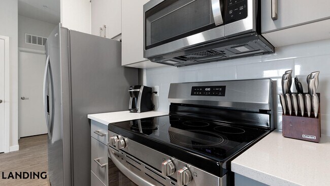 3158 SW 12th Ave Unit A506