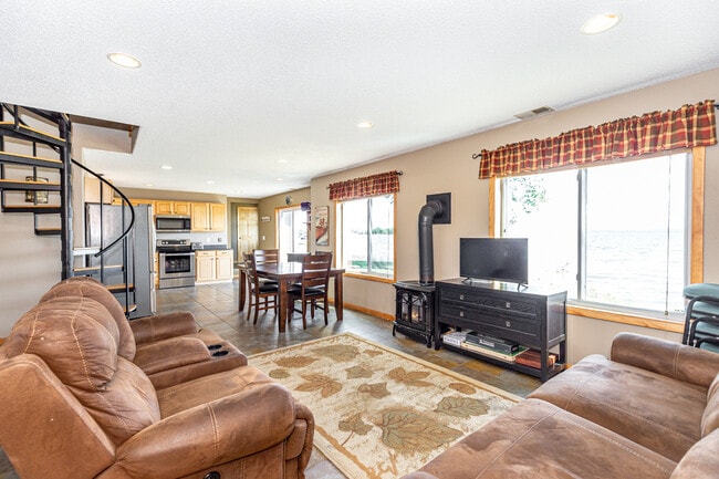 Photo - 24692 County Highway 4