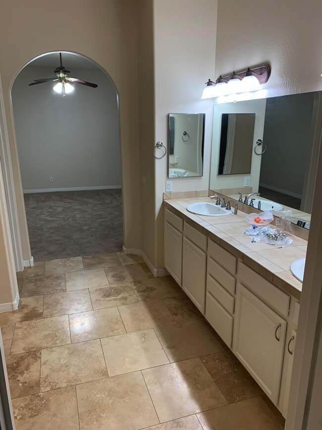 Photo - 11331 E Fairbrook St