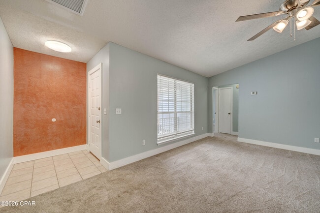 112 Michelle Ct