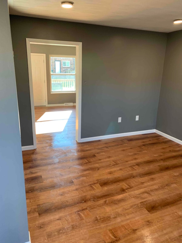 Photo - 302 Northwinds Dr