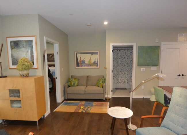 Photo - 45 Burnett St Unit 201
