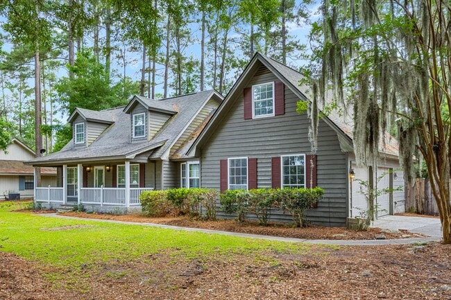 Photo - 300 Davis Rd