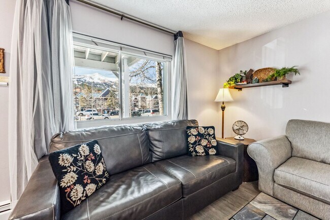412 S. Main, unit 113