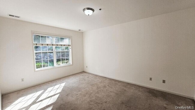 Photo - 103 Canter Ct