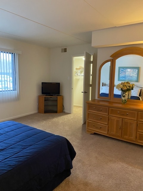 Photo - Towers of Edgewater