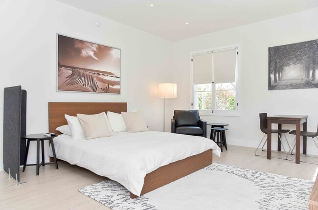Photo - 141 S Elm Dr Unit 145.8
