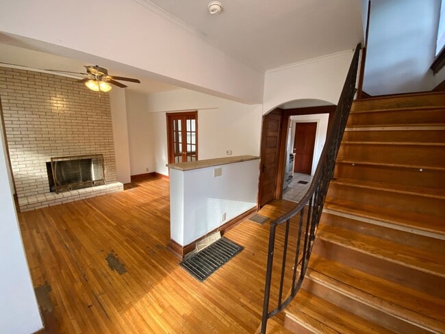 Photo - 2205 Waldeck Ave Unit 2205