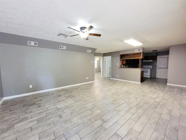 12070 Old County Rd Unit 2