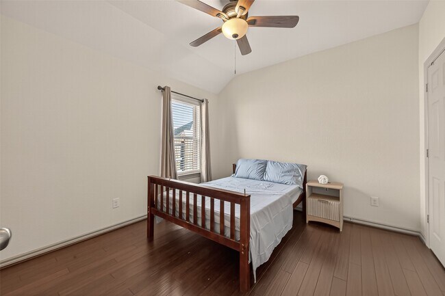 Photo - 9743 Birdsnest Ct