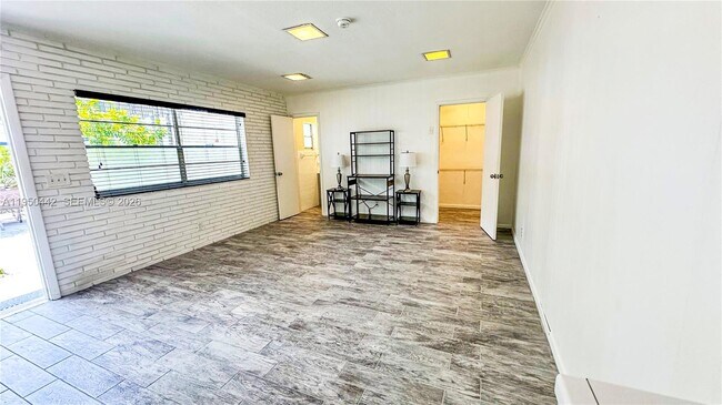 Photo - 3515 Van Buren St Unit A