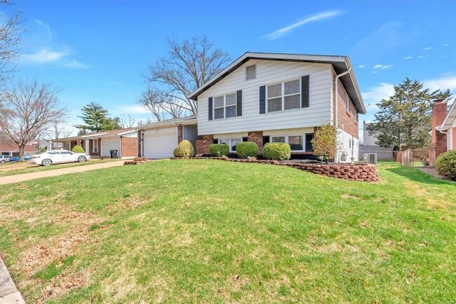 Photo - 5372 Chatfield Dr